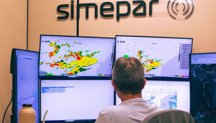 Foto: Yuri A. F. Marcinik / Simepar Dia do Meteorologista: saiba como a equipe do Simepar faz a previsão do tempo